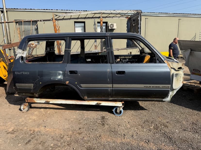 Toyota Land Cruiser 80 , karoserie