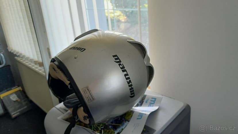 Přilba na enduro nebo čtyřkolku