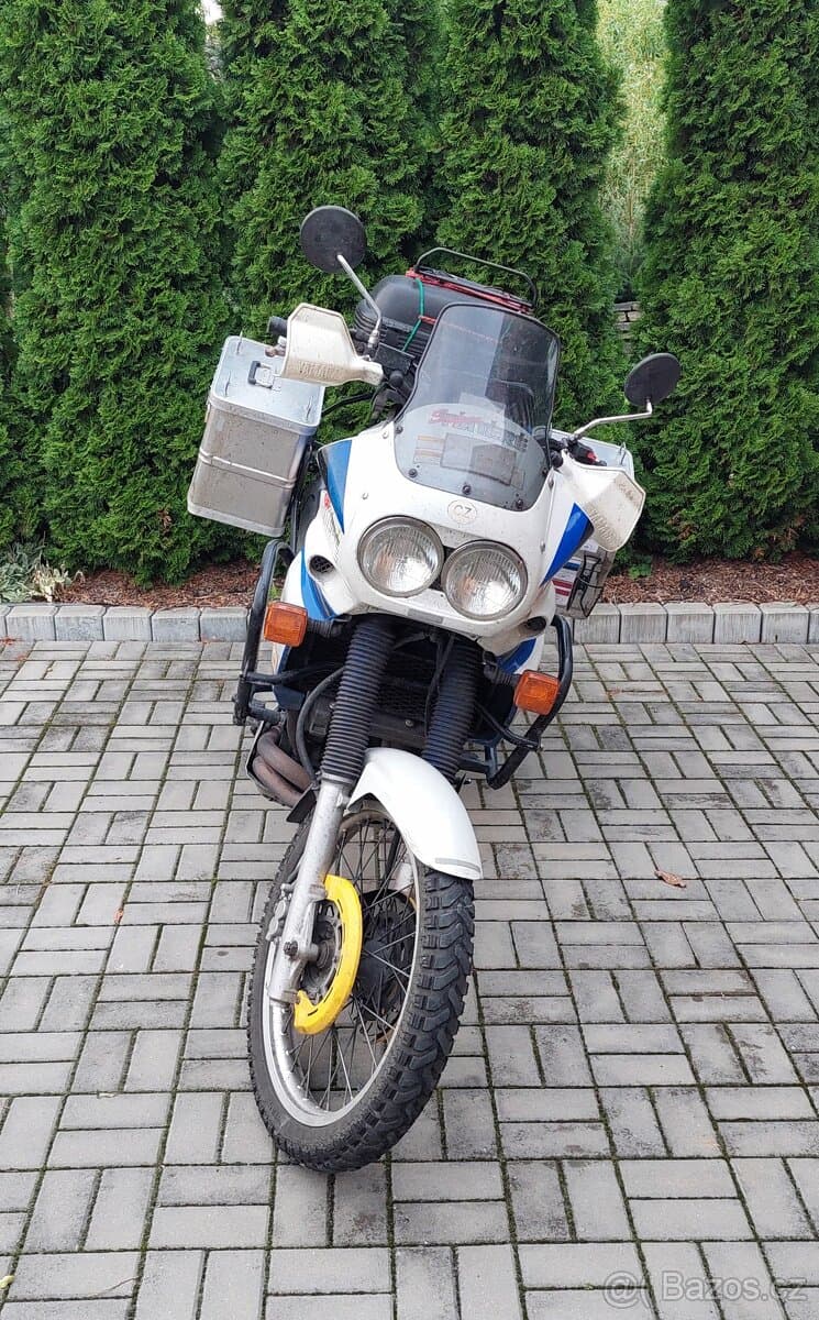Prodám Yamahu XTZ 750 Super Ténéré (1992) 51,1kW