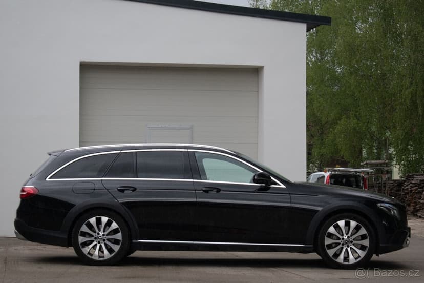 Mercedes-Benz E trieda All-Terrain E350 d 4MATIC