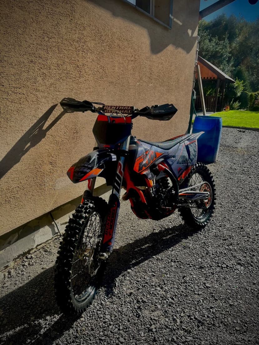 SXF 450 2018 + AKRAPOVIC VYFUK A ZVOD