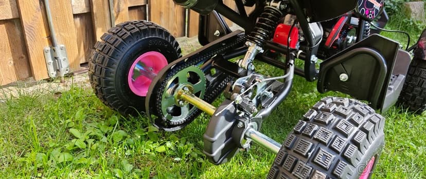 Nová růžová benzinová čtyřkola pro děti 5-10 let