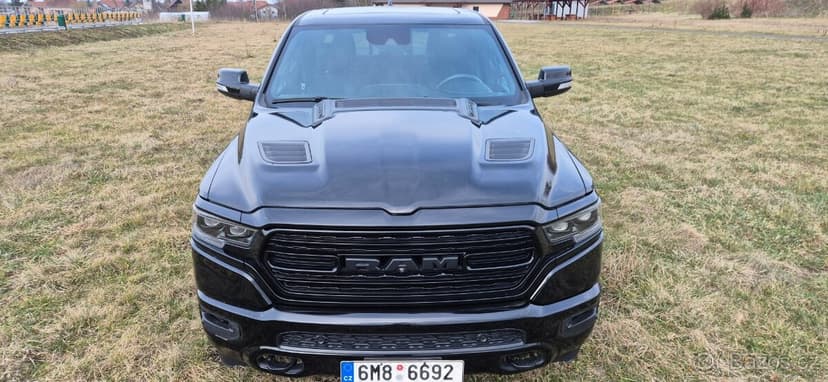 DODGE RAM 1500 5,7 HEMI LIMITED 2020 80000km RAMBOX