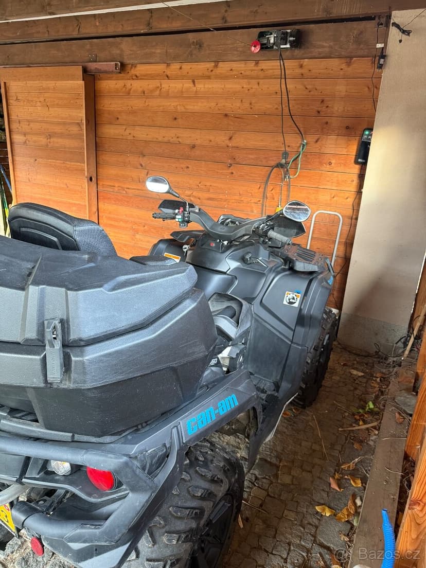 Can-am outlander 650 v-twin