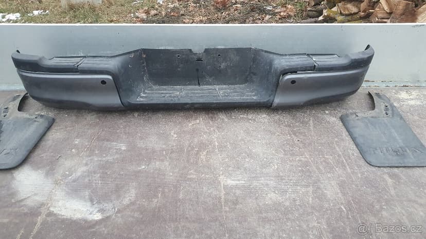 TOYOTA HILUX INVINCIBLE DC - korba