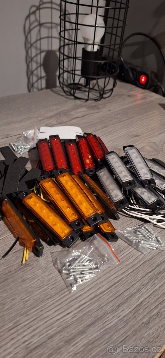 Prodám LED poziční světla 12v- 24v