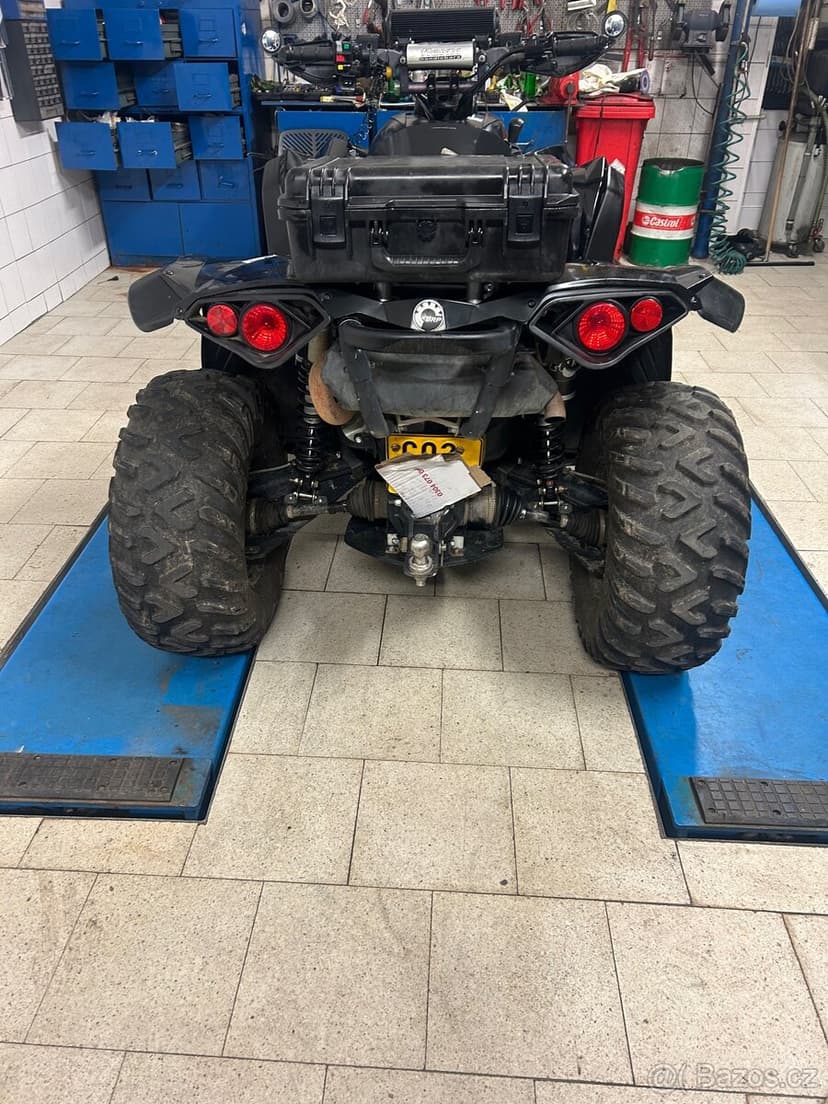 Can Am renegade 1000 r