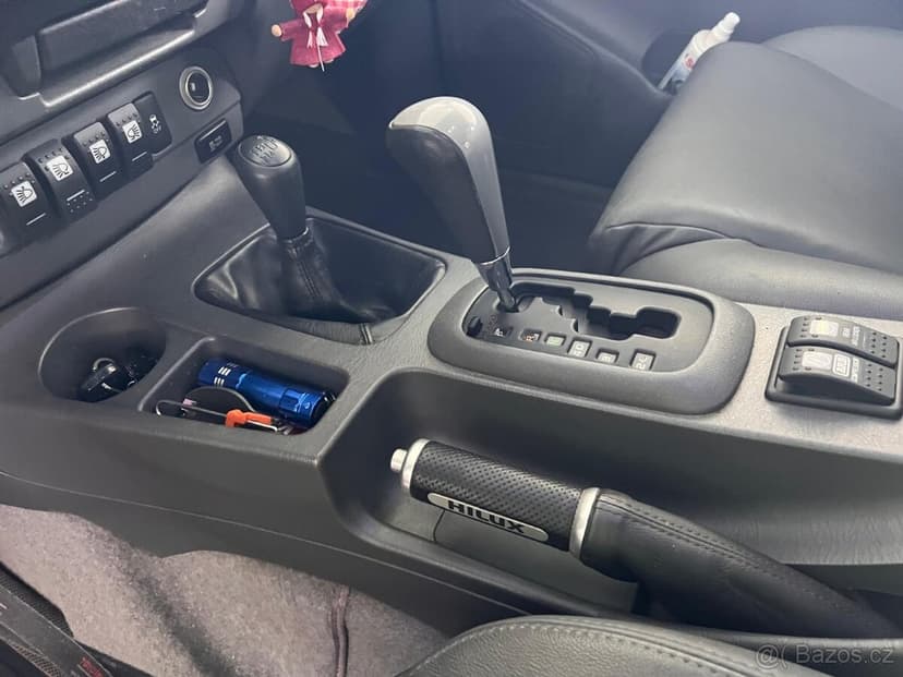 Toyota Hilux 3.0 D4 automat