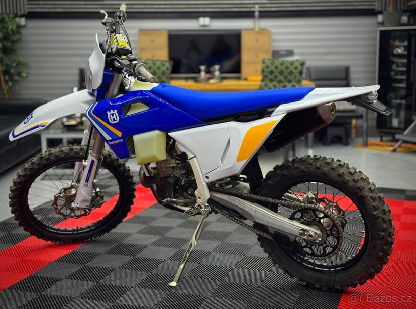 Husqvarna Fe 450 2025 Heritage edice