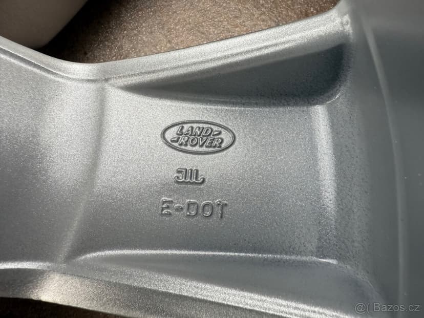 TOP zimní kola R20 Land Rover Defender