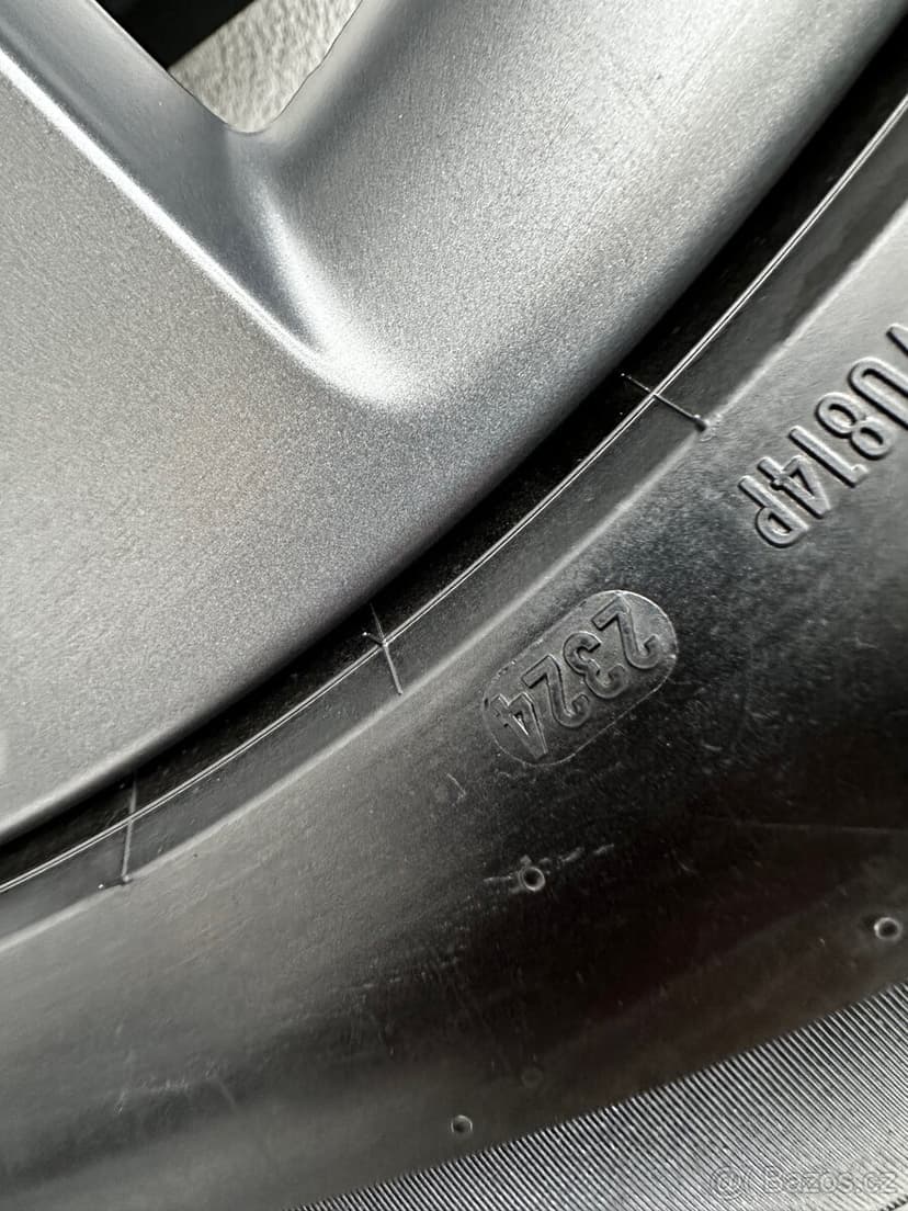 Alu kola 5x120 r21 s letním pneu