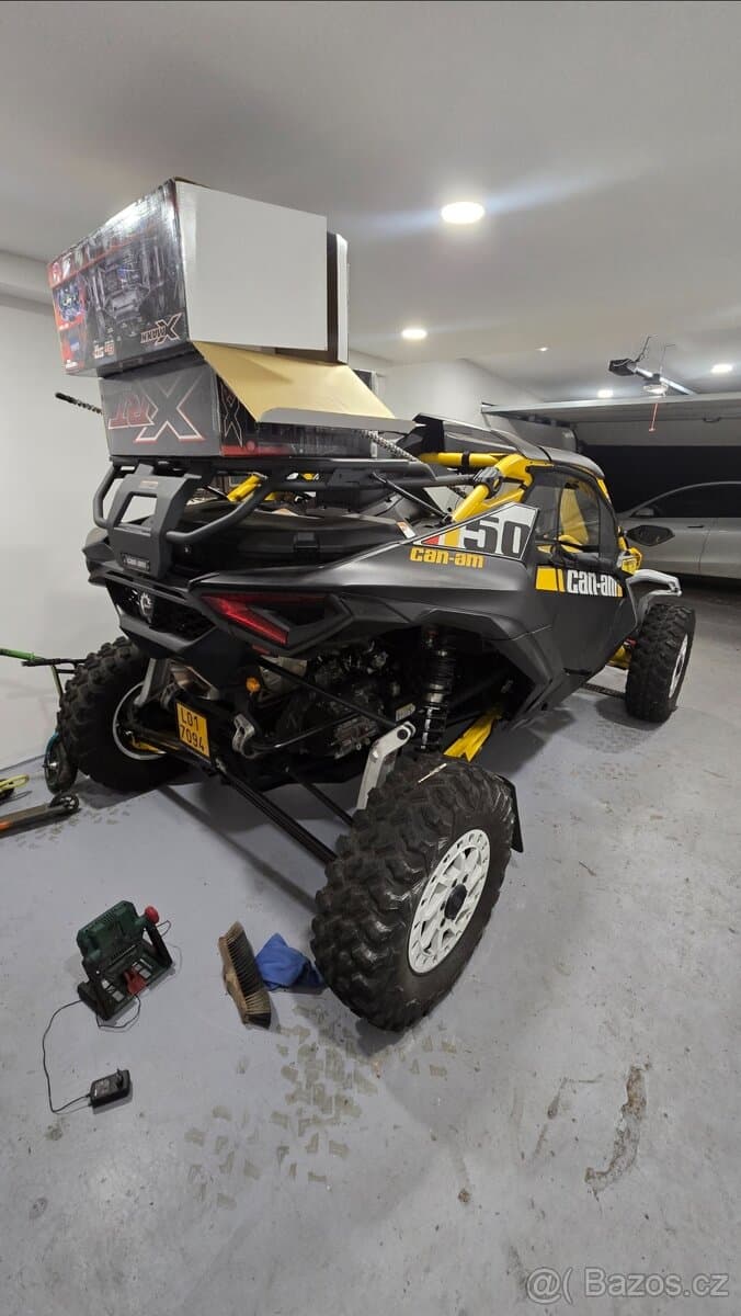Can-Am Maverick R RS DCT SAS 999T