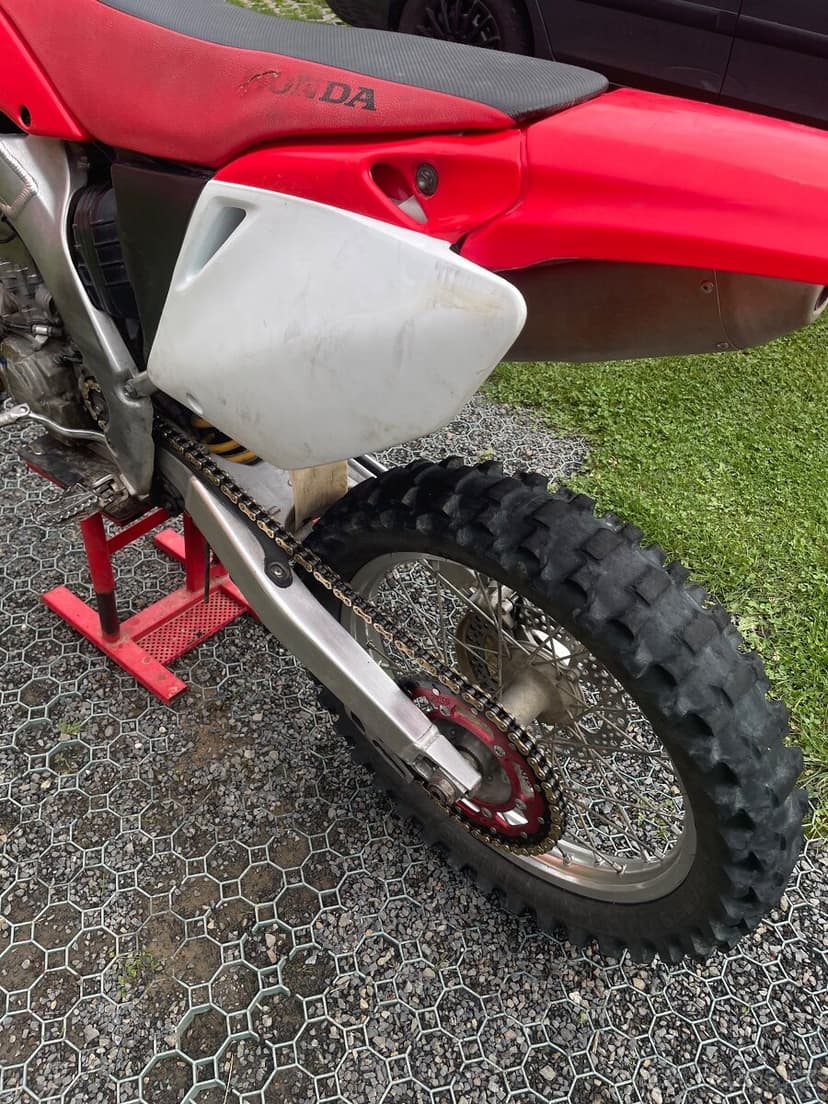 Honda crf 250 R 2005 - číst celý text