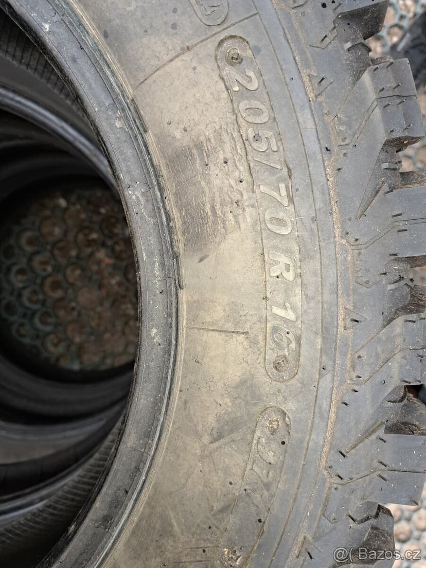 Pneu offroad 205/70 r16