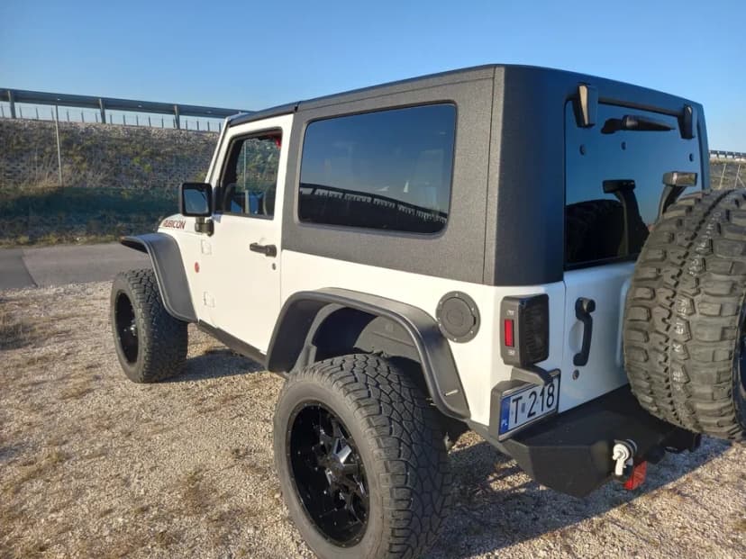 Jeep Wrangler 3.8i V6 4x4 hardtop