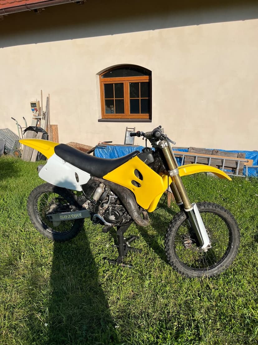 Suzuki RM 125