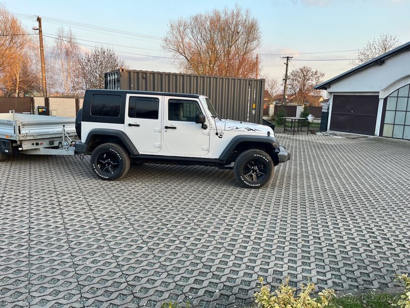 JEEP Wrangler jk 2,8 nafta