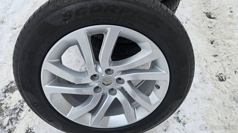 Originál Land Rover ALU kola R20 5x120 + Pirelli