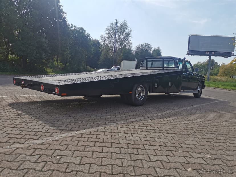 Chevrolet C30 Silverado Double Cab 3+3 odtahovka