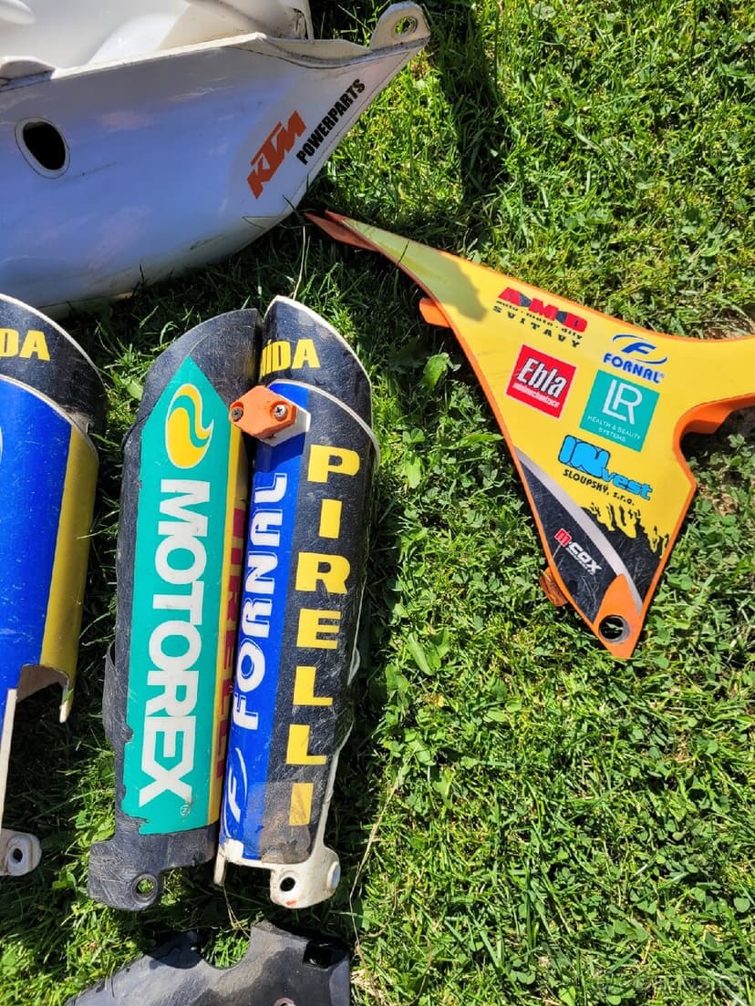 KTM EXC plasty