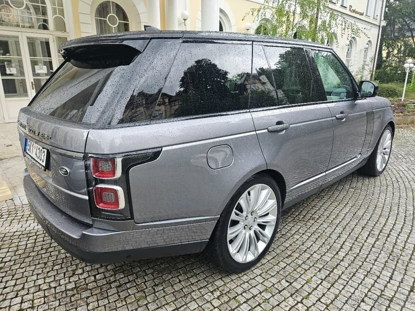 Range Rover Autobiography 4.4 SDV8 250 kW 2021 Odp. DPH