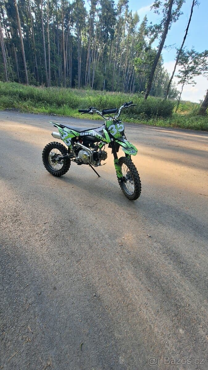 Pit bike Hecht 125