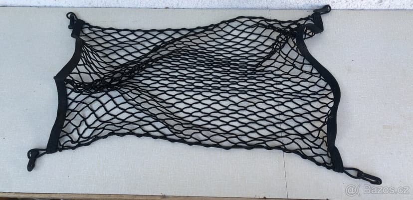 Jeep Wrangler JK, Rubicon, Zatahovací kryt zavazadl.prostoru