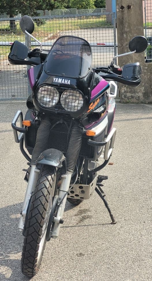 Yamaha XTZ 750 Super Tenere