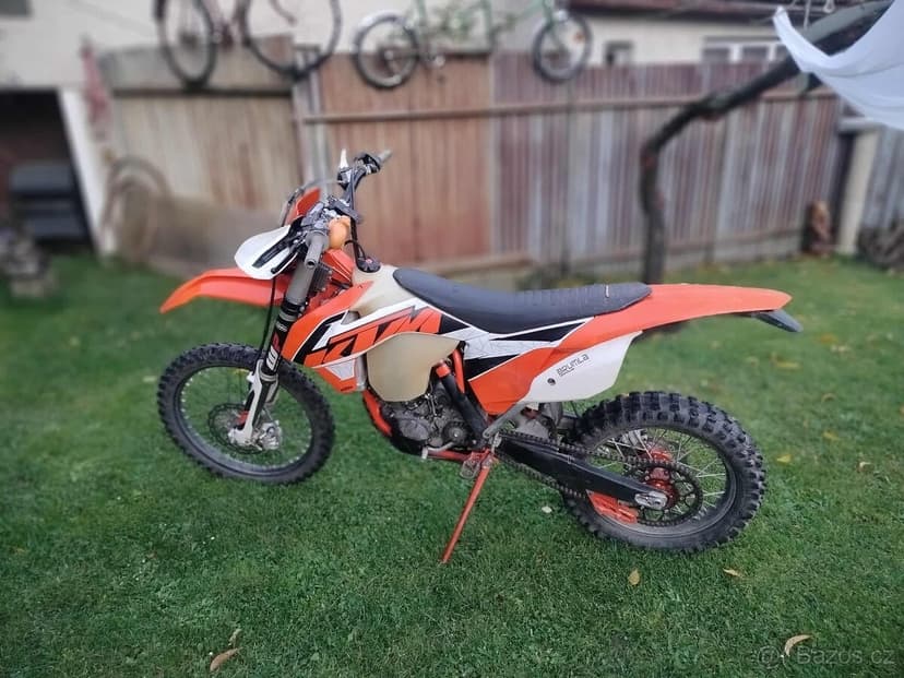 Enduro KTM exc450 stříkačka