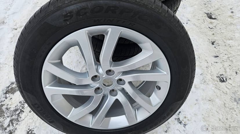 Originál Land Rover ALU kola R20 5x120 + Pirelli