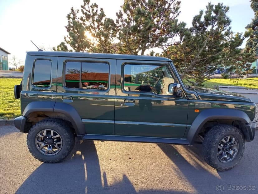 Suzuki Jimny 1,5 GLX-LONG, AUTOMAT,  Předváděčka -5 720 km