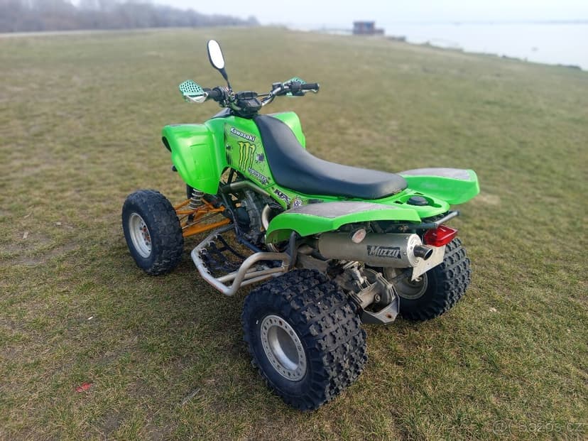 Kawasaki KFX 700 V-force