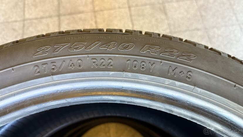4x Pirelli 275/40/22 celoroční