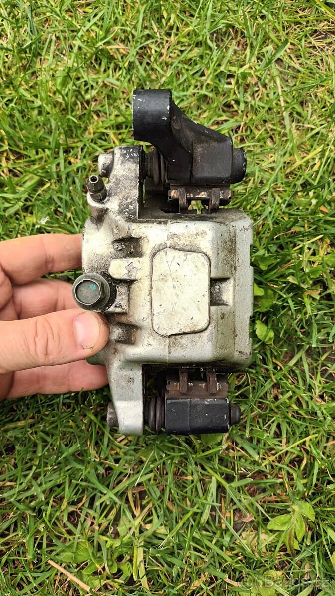 Ctyrkolka 300ccm zadní brzdič