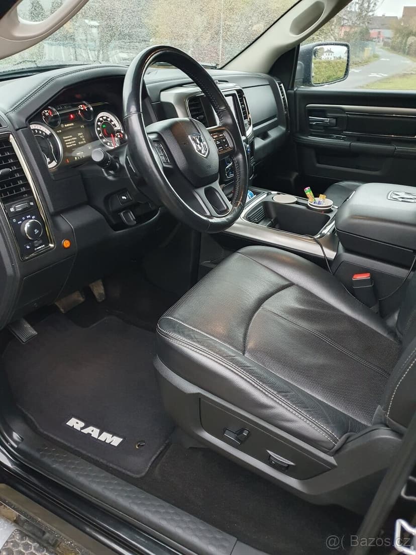 Prodám Dodge ram 1500