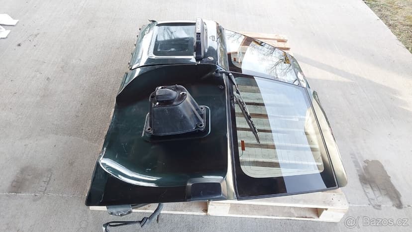 Nissan Patrol GR Y61 – Zadni dveře