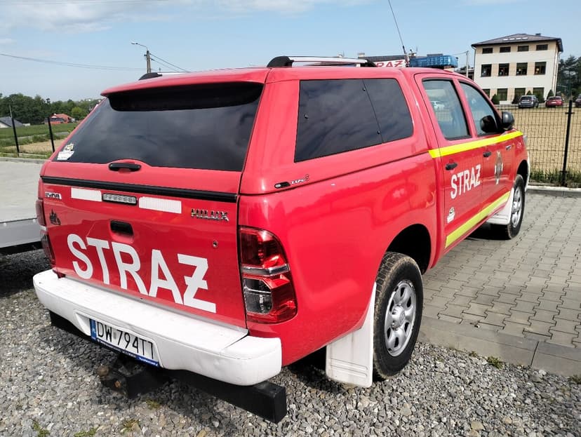 Hasic hasičský auto Toyota Hilux 4x4 2.5