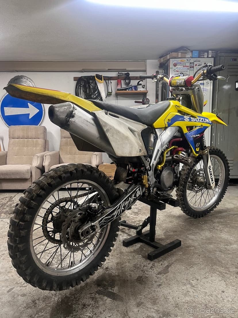 SUZUKI RMZ 450 2007