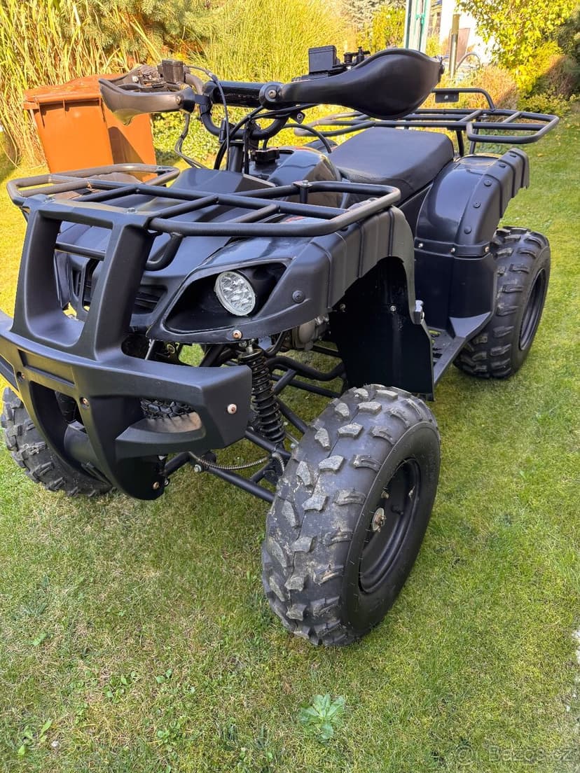 Čtyřkolka 125ccm poloautomat
