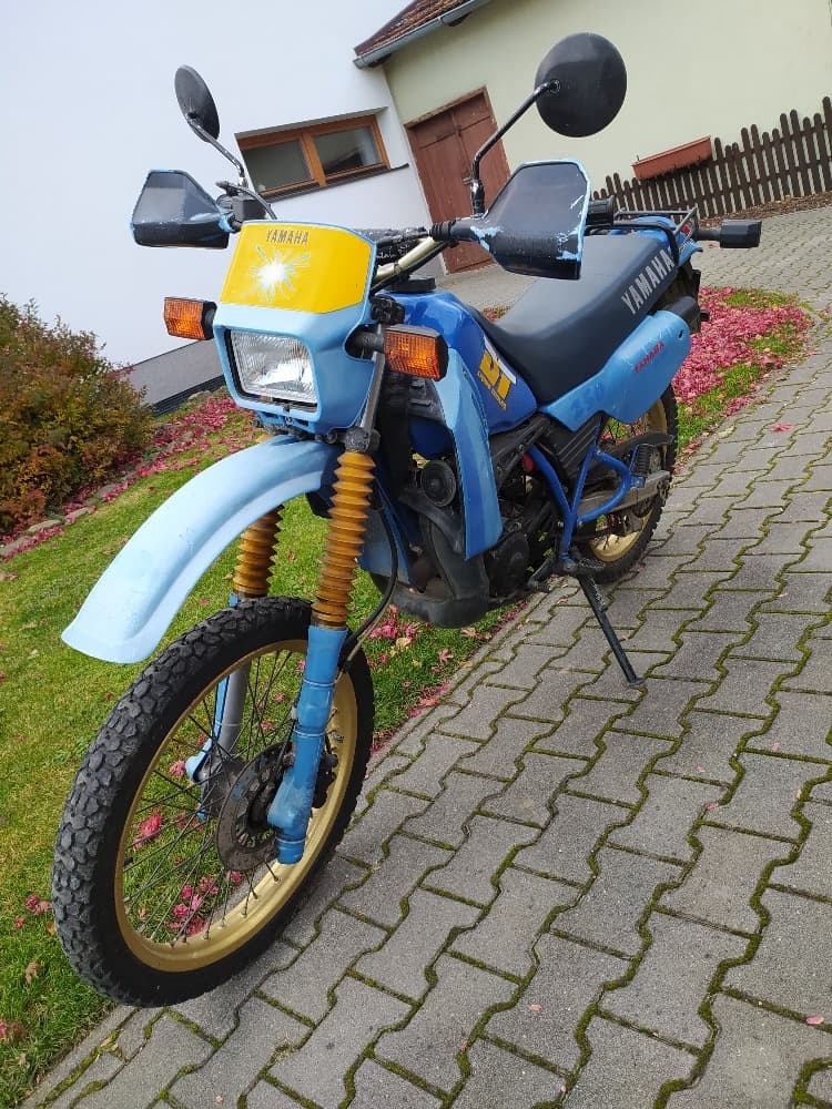 Yamaha DT 125