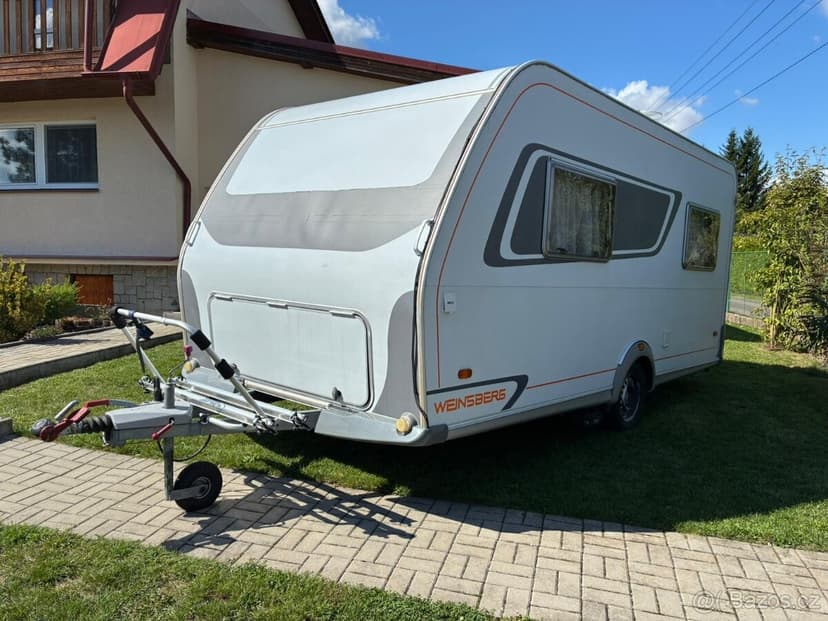 Karavan Weinsberg + mover,předstan