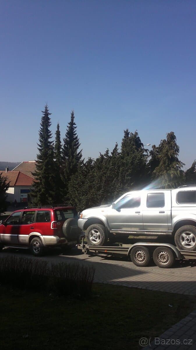 Nissan Navara D22  98kw