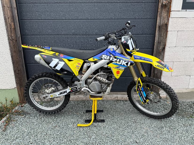 Suzuki RMZ 250