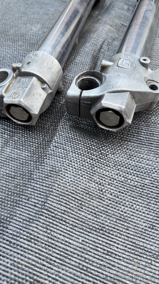 Husqvarna te 610 Predni tlumiče