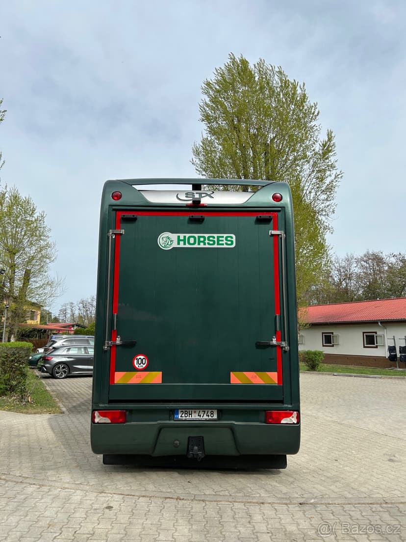 Prodej přeprava koní VOLVO FL STX, 5 koní DOUBLE POP-OUT