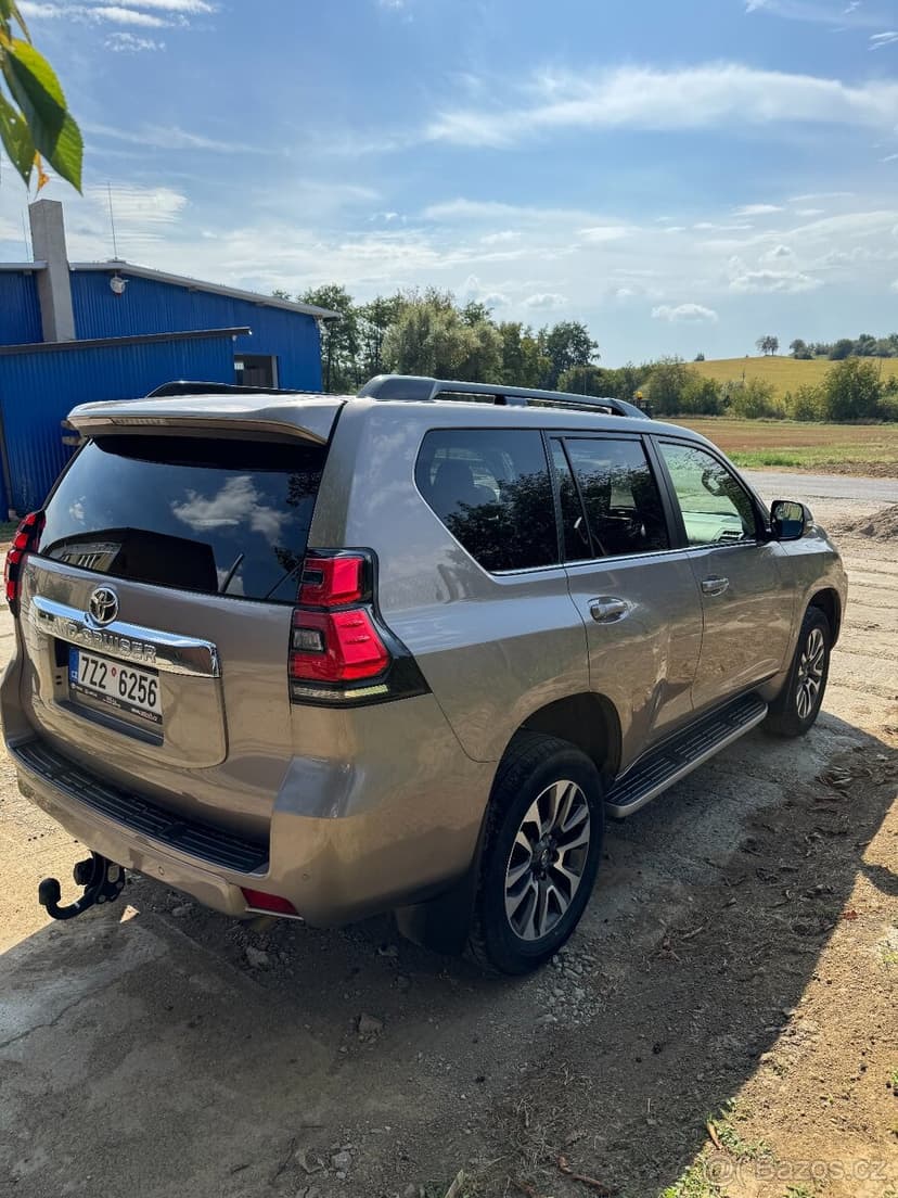 Toyota Land Cruiser 2022