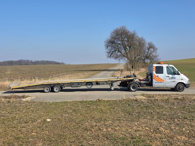 Odtahový speciál Volkswagen LT46 + návěs Baldinger