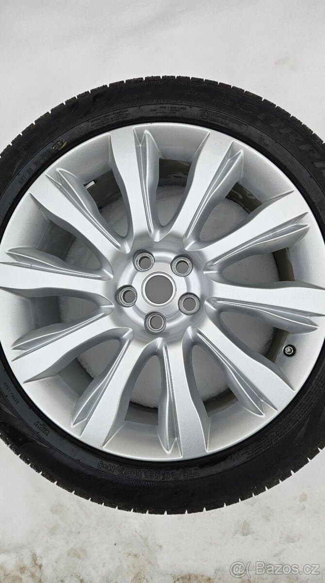 TOP ALU kola Land Rover 21" – 5×120, Pirelli 98 %