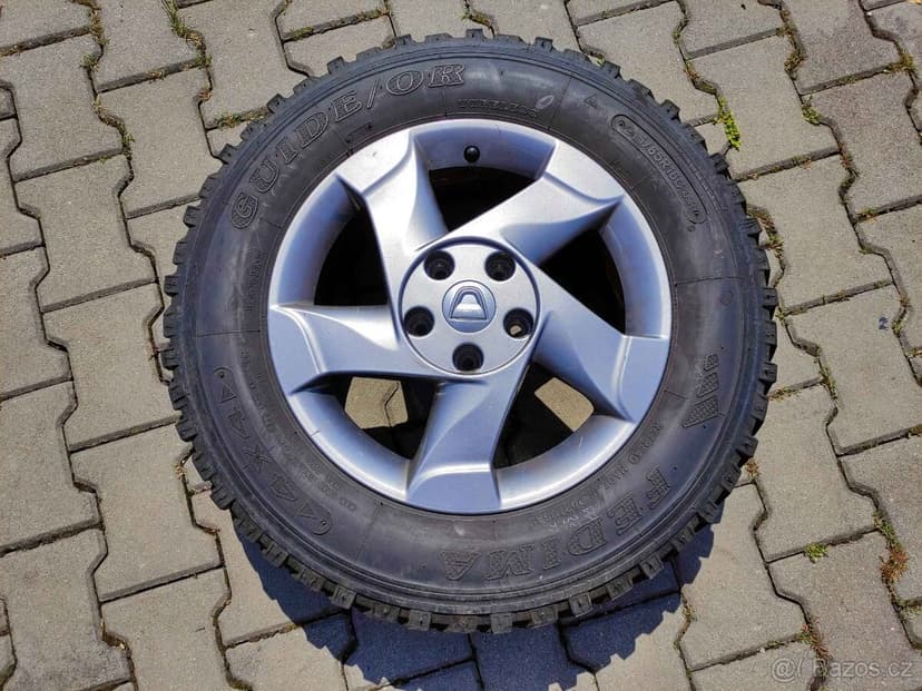 Alu kola DACIA DUSTER 16" + offroad zimní pneu 215/65/16