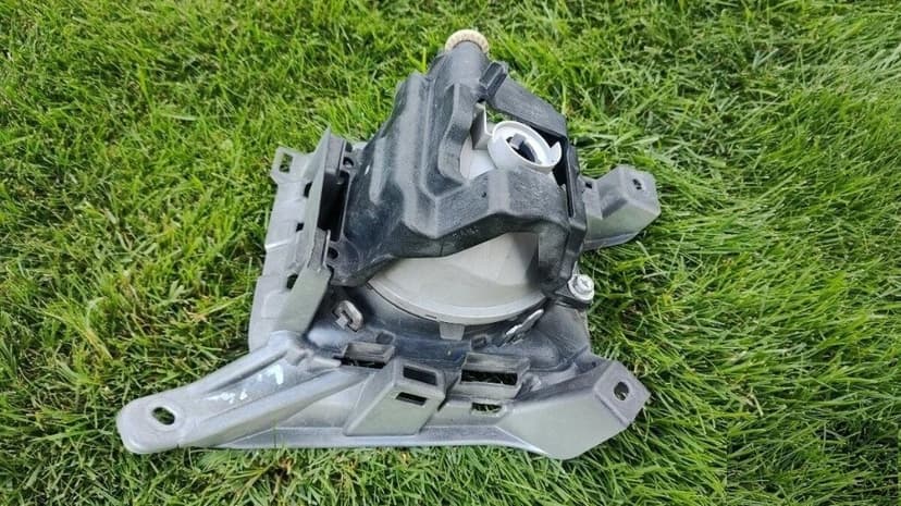 Toyota Land Cruiser 200 J200 2013 - 2017 - Hmlovka mlhovka